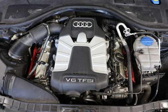 Used 2015 Black Audi 3.0T Prestige image 24