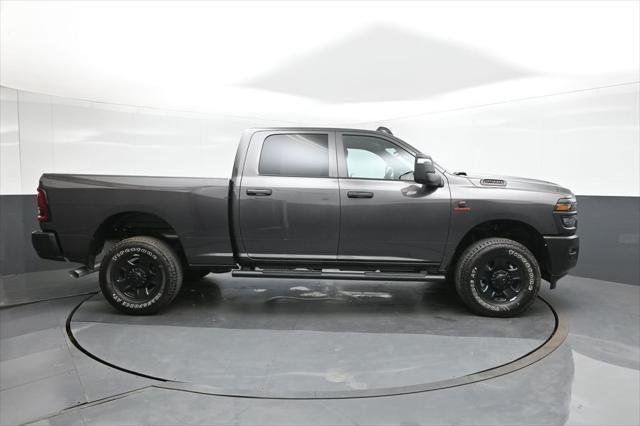 New 2026 Granite Crystal Metallic Clear-Coat Exterior Paint RAM TRADESMAN image 26