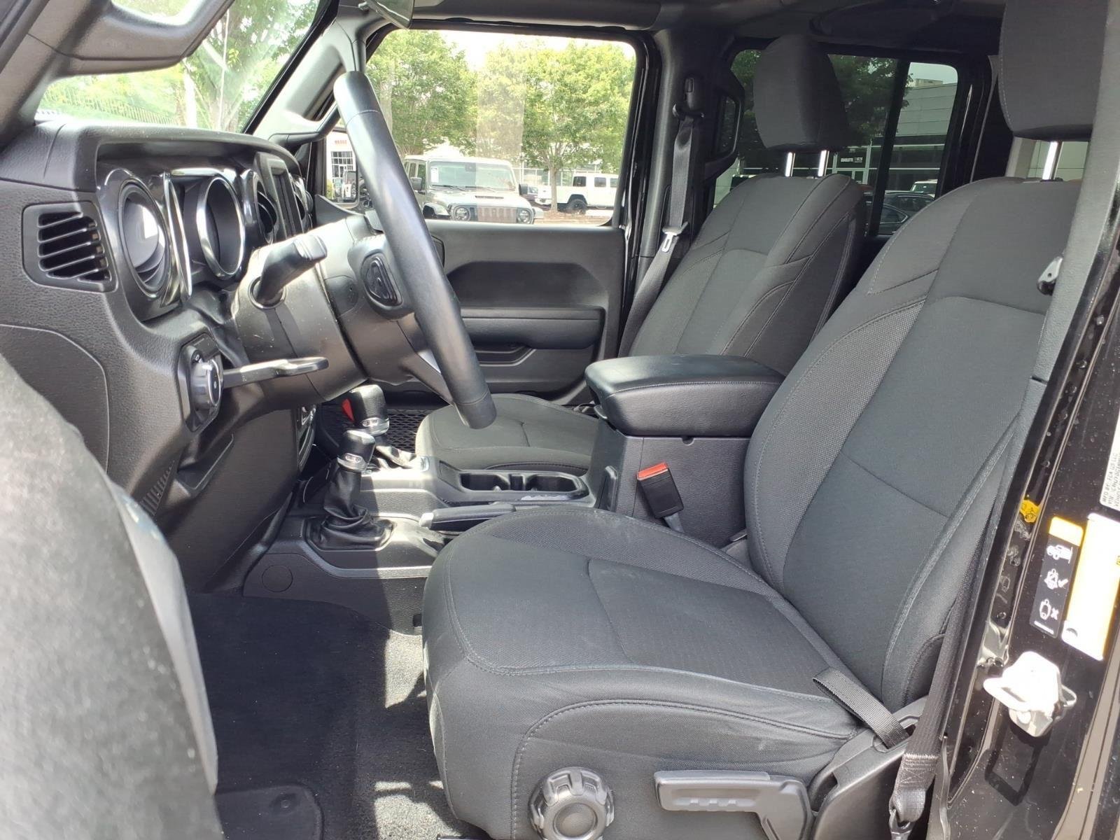 Used 2022 Black Clearcoat Jeep Unlimited Sport Altitude image 19