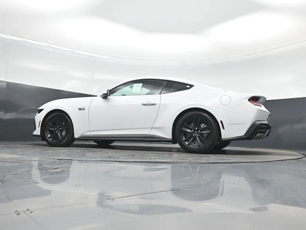 New 2026 Oxford White Ford GT image 46
