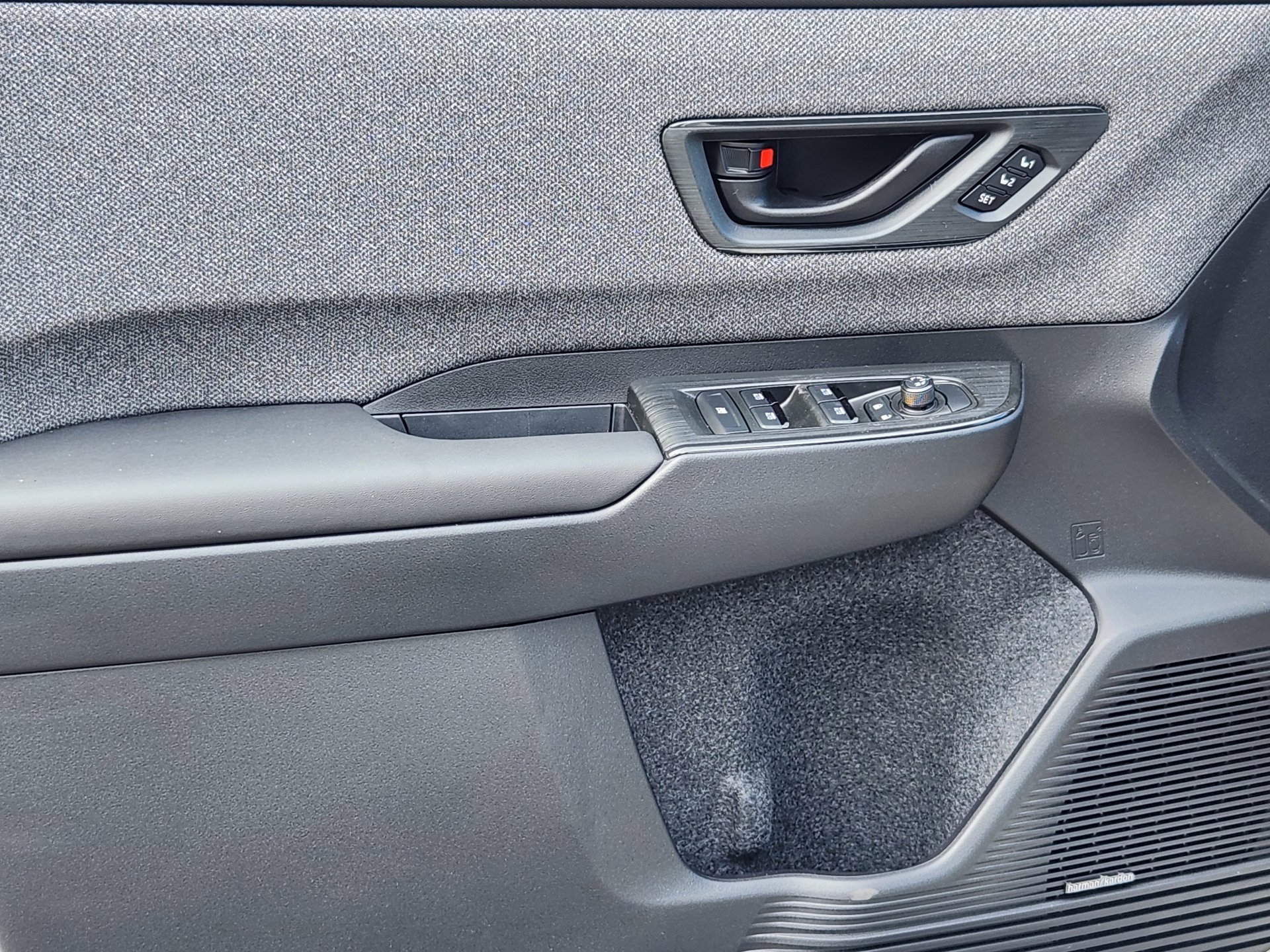 2026 Subaru Outback Limited - Photo 18