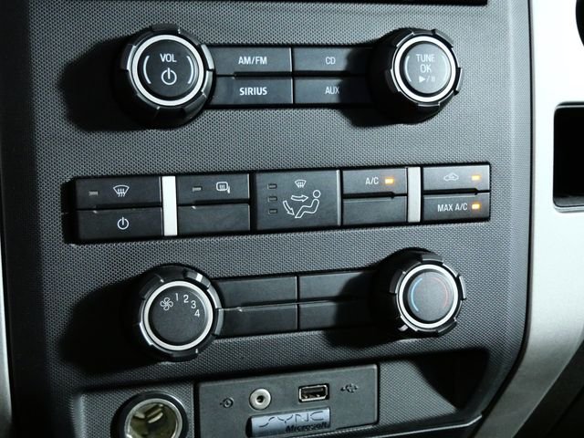 Used 2009  Ford XL image 22