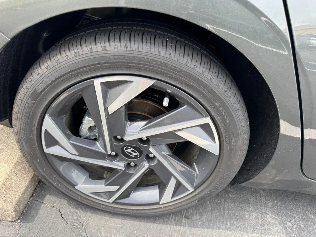 Used 2026 Gray Hyundai Limited image 4