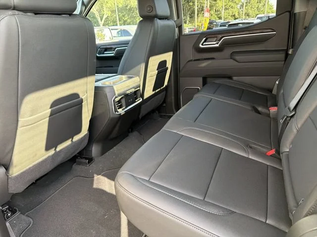 New 2026 Onyx Black GMC SLT image 12