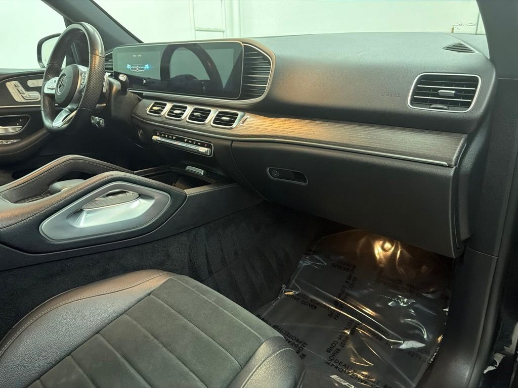 Certified Used 2022 Black Mercedes-Benz GLE 450 image 28