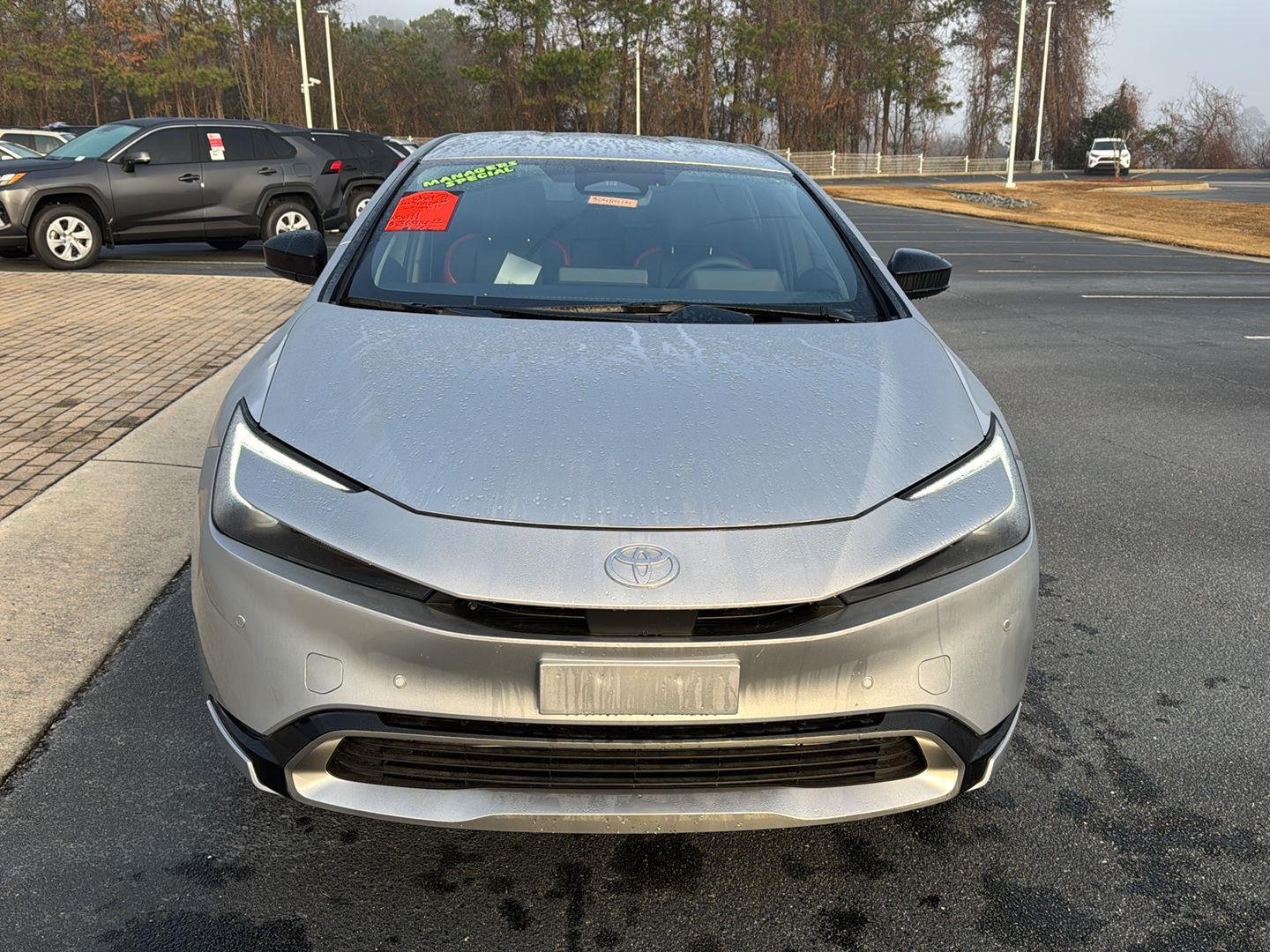 New 2025 Cutting Edge Toyota XSE image 7