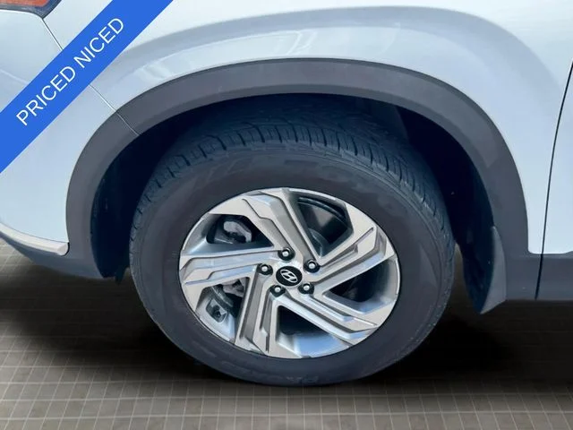 Used 2022 Gray Hyundai SEL image 15