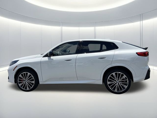 Used 2025 White BMW xDrive28i image 2