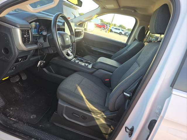 Used 2024 White Ford XLT image 4