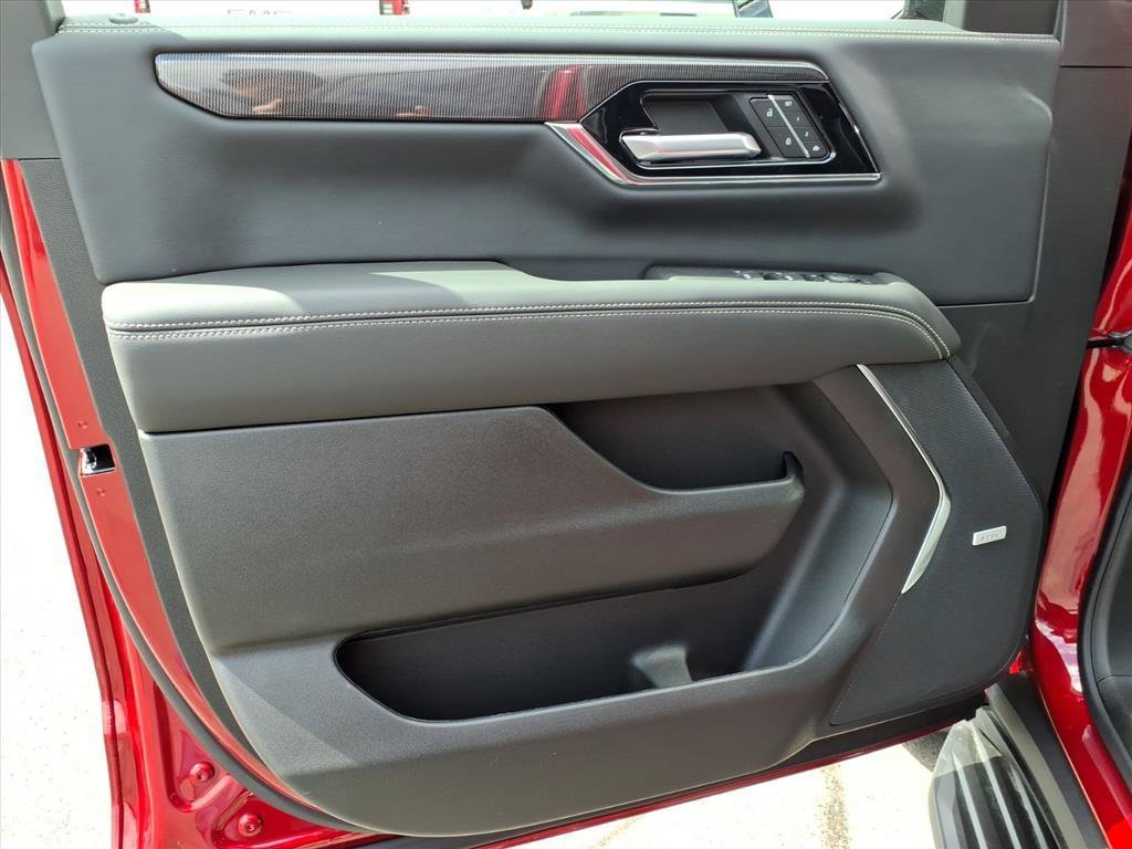 2026 GMC Yukon XL Elevation - Photo 17