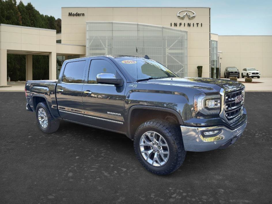 Used 2018 Dark Slate Metallic GMC SLT image 5