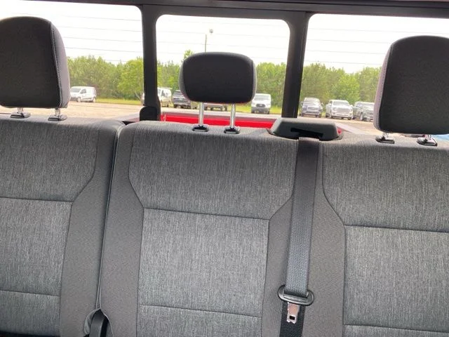 2025 Ford F-250 Super Duty XL - Photo 38