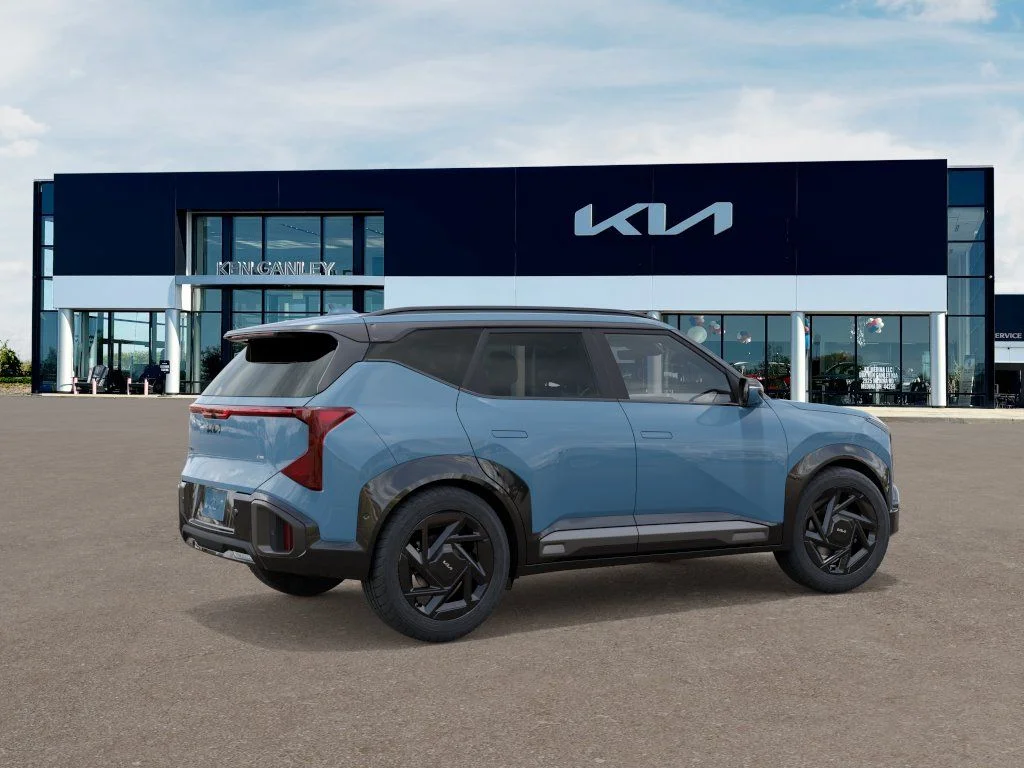 New 2027 Frost Blue Kia X-Line image 6