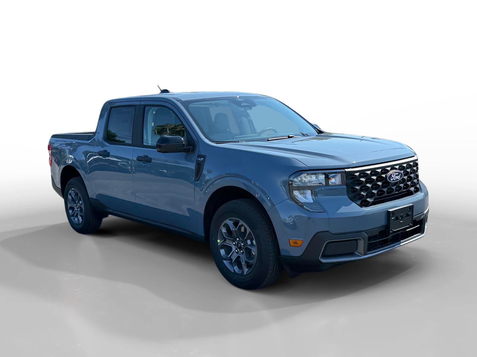 New 2026 Azure Gray Metallic Tri-Coat Ford XLT image 7