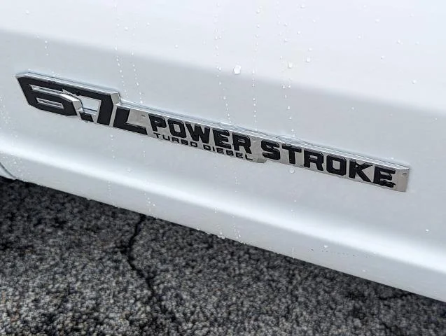 New 2026 Oxford White Ford F-250® XL image 31