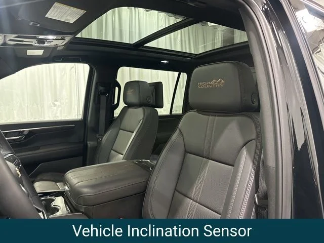 Used 2025 Black Chevrolet High Country image 25