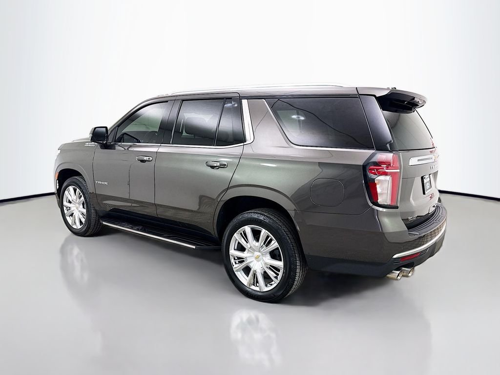 Used 2021 Gray Chevrolet High Country image 5