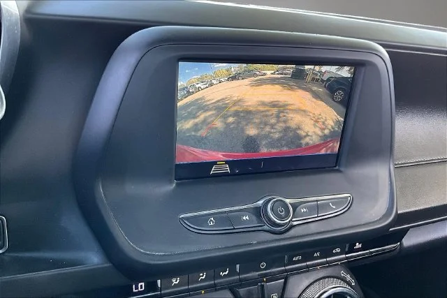 Used 2019 Red Chevrolet 1LT image 13