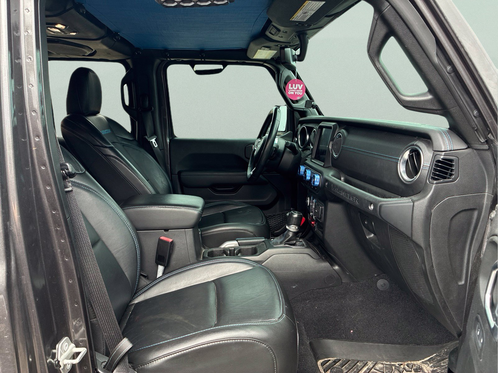 Used 2021 Gray Jeep Unlimited Rubicon 4xe image 12
