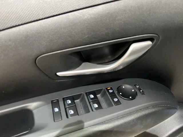 2025 Hyundai Santa Cruz SEL - Photo 21