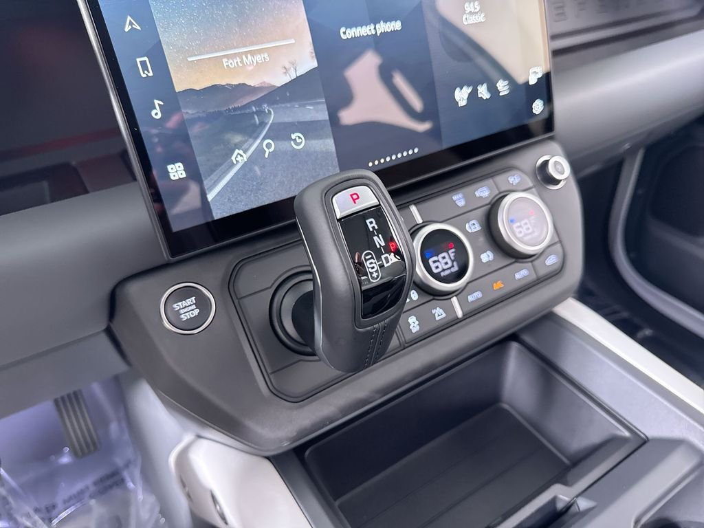 2026 Land Rover Defender X-Dynamic SE - Photo 19