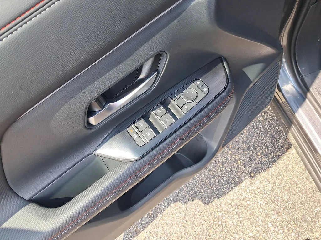2026 Nissan KICKS SR AWD - Photo 33