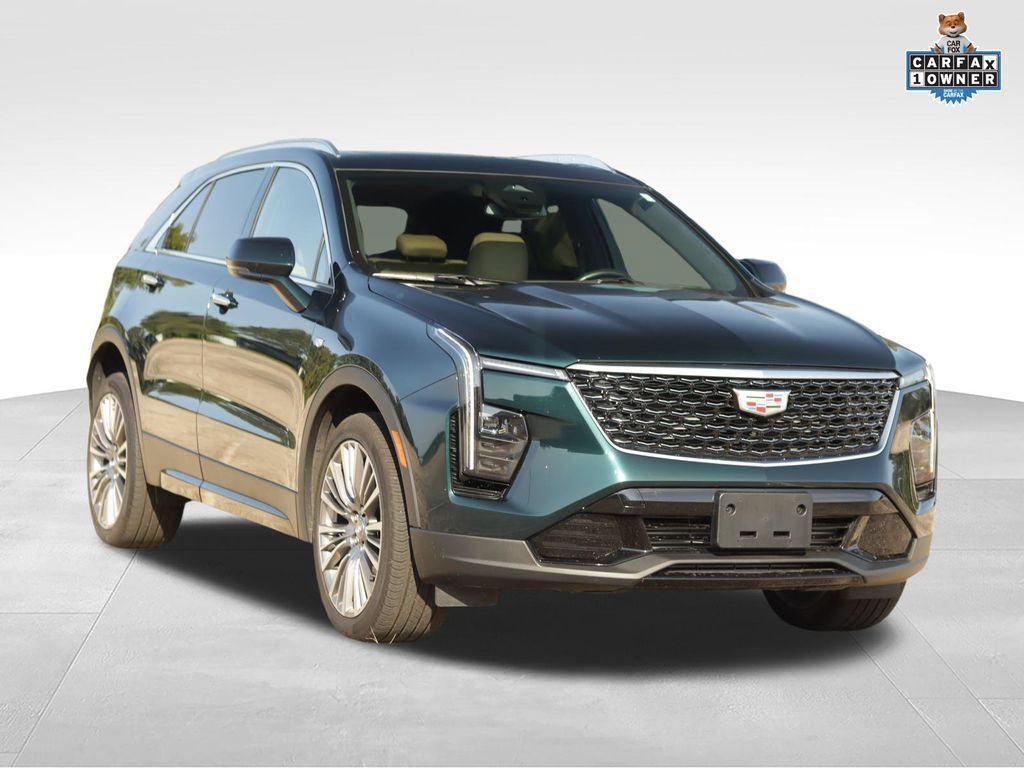 2024 Cadillac XT4 Luxury