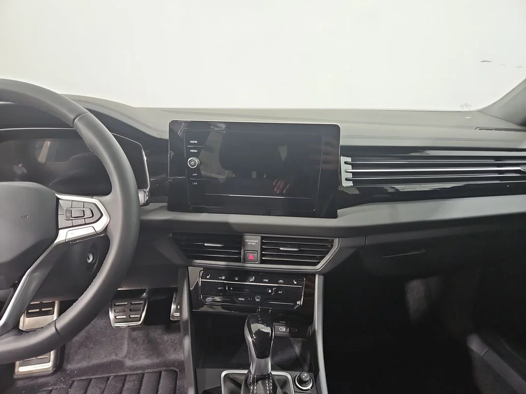 New 2026 White Volkswagen 1.5T Sport image 18