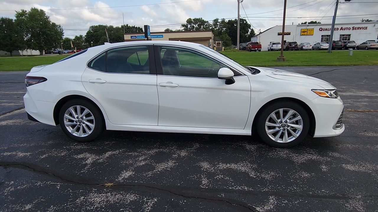 Used 2024 White Toyota LE image 9