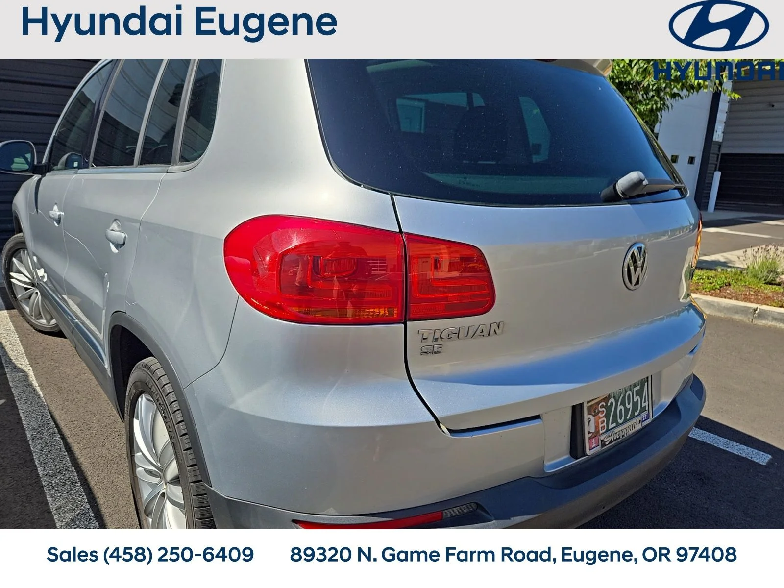 Used 2016 Silver Volkswagen SE image 3