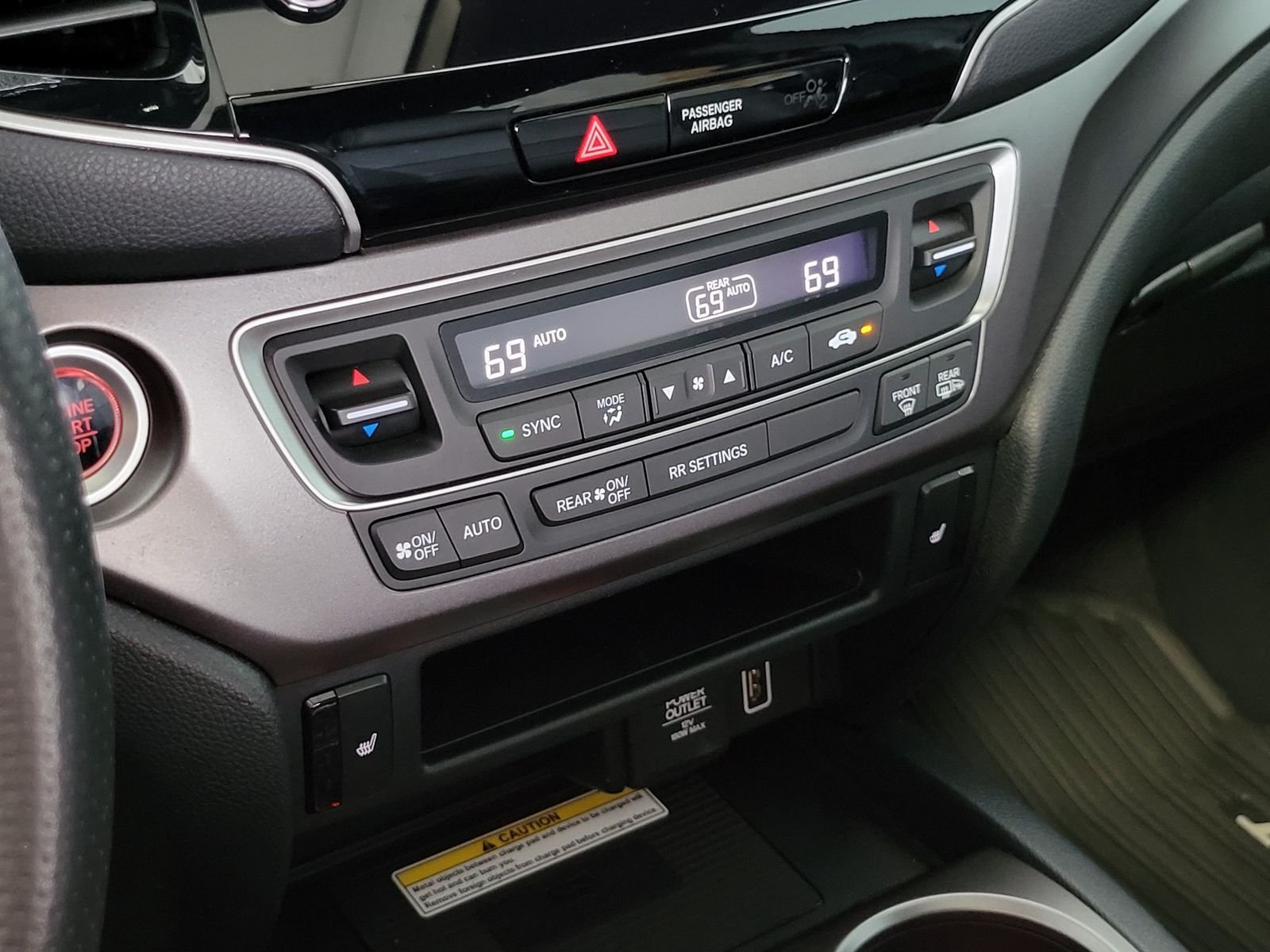 Used 2023 Black Honda EX-L image 20