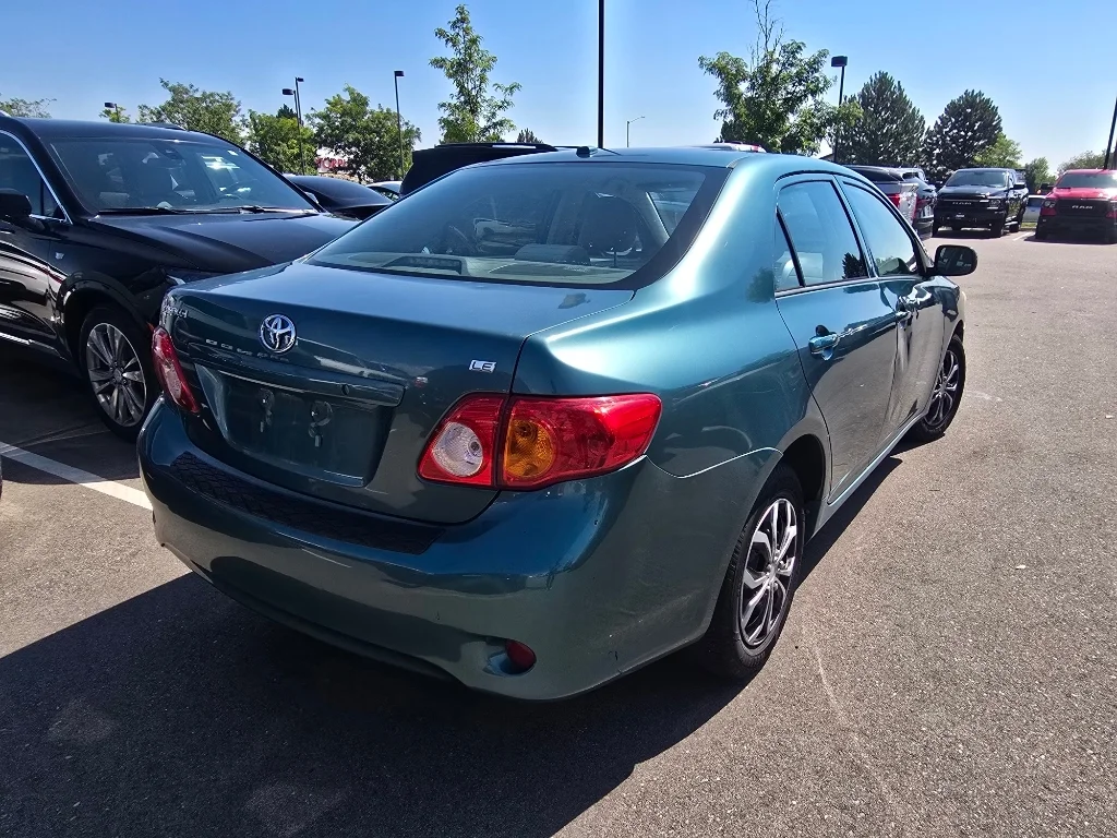 Used 2009 Capri Sea Metallic Toyota LE image 5