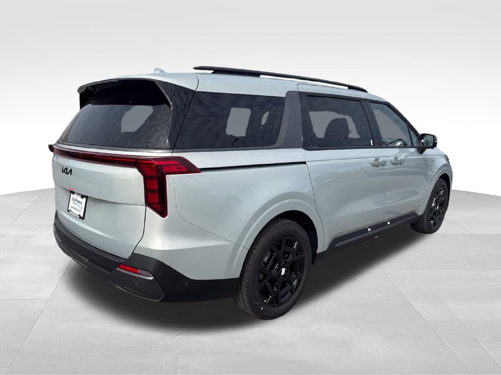 New 2027 Silver Kia SX image 5