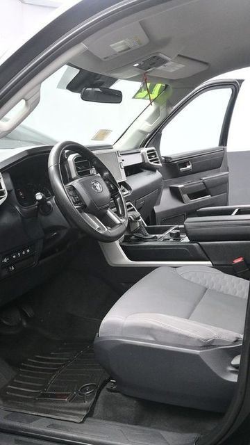 Used 2022 Black Toyota SR5 image 21