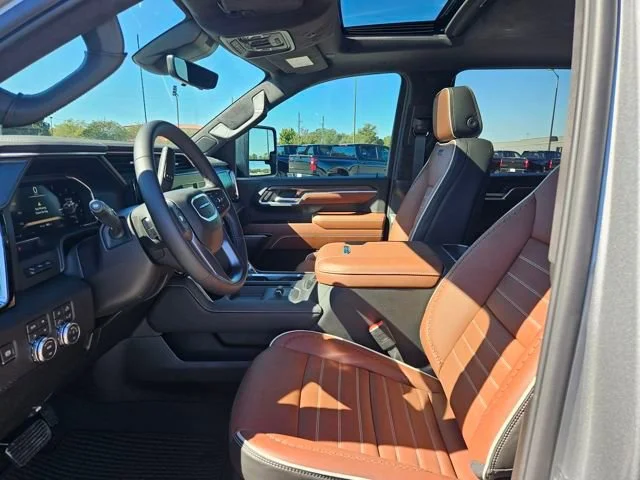 2026 GMC Sierra 2500HD Denali Ultimate - Photo 9