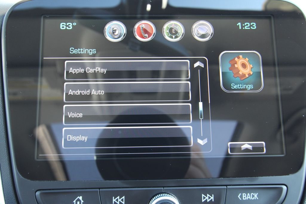 Used 2018 Gray Chevrolet LT image 32