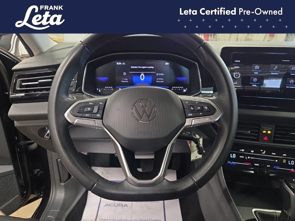 Used 2025 Deep Black Pearl Volkswagen  image 12