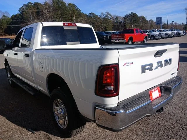 New 2026 Bright White Clear-Coat Exterior Paint RAM Tradesman image 9