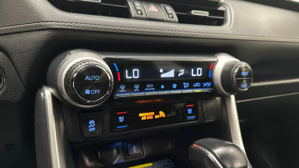 Used 2020 Gray Toyota Limited image 25
