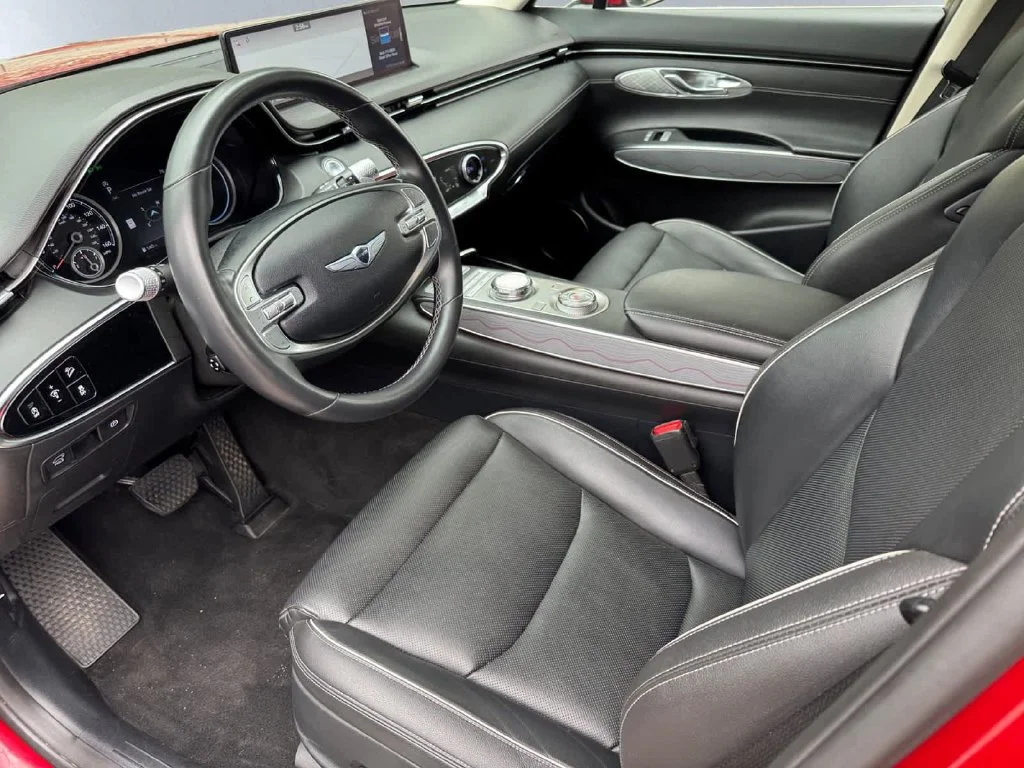 Used 2024 Red Genesis 2.5T image 7