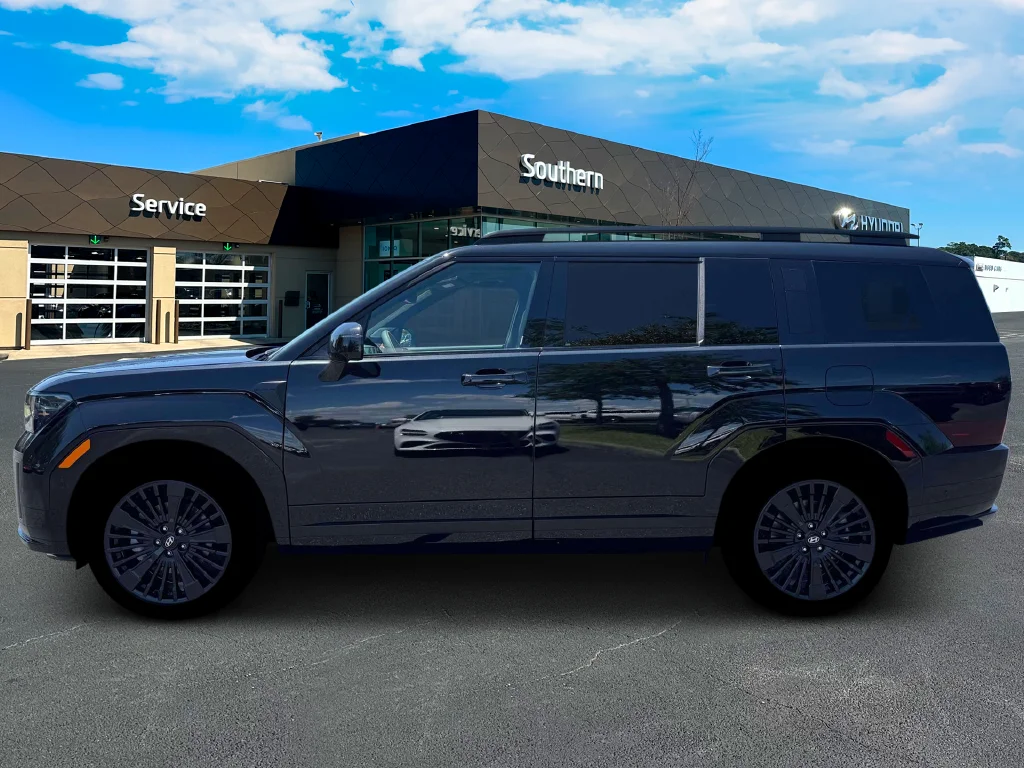 Used 2026 Black Hyundai Calligraphy image 3