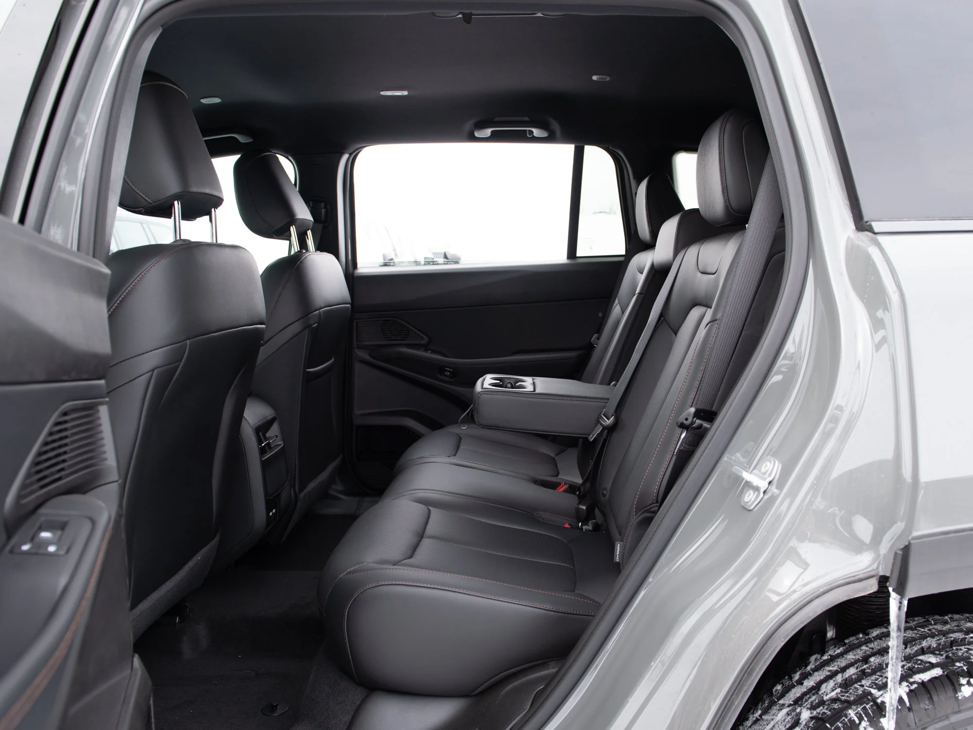 New 2026 Grey Jeep Limited * Hybrid image 20