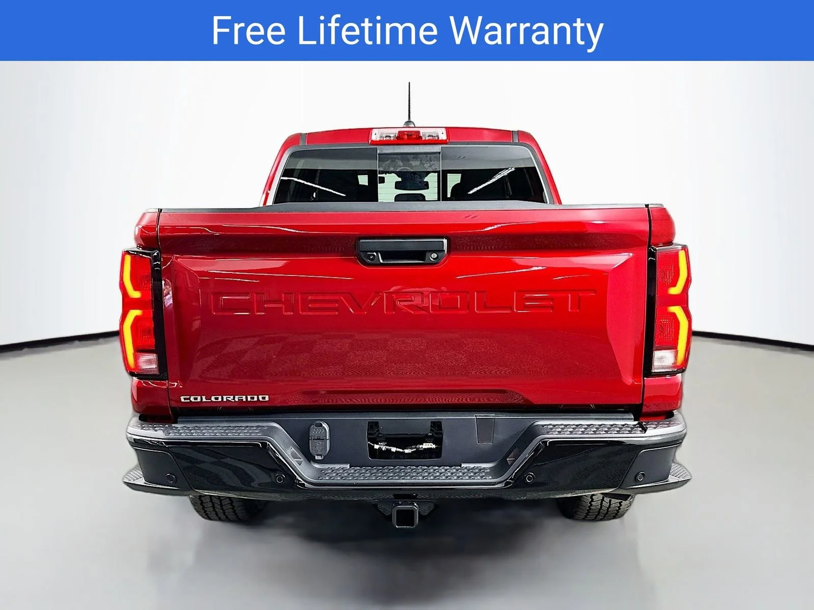 New 2026 Radiant Red Tintcoat Chevrolet Z71 image 7