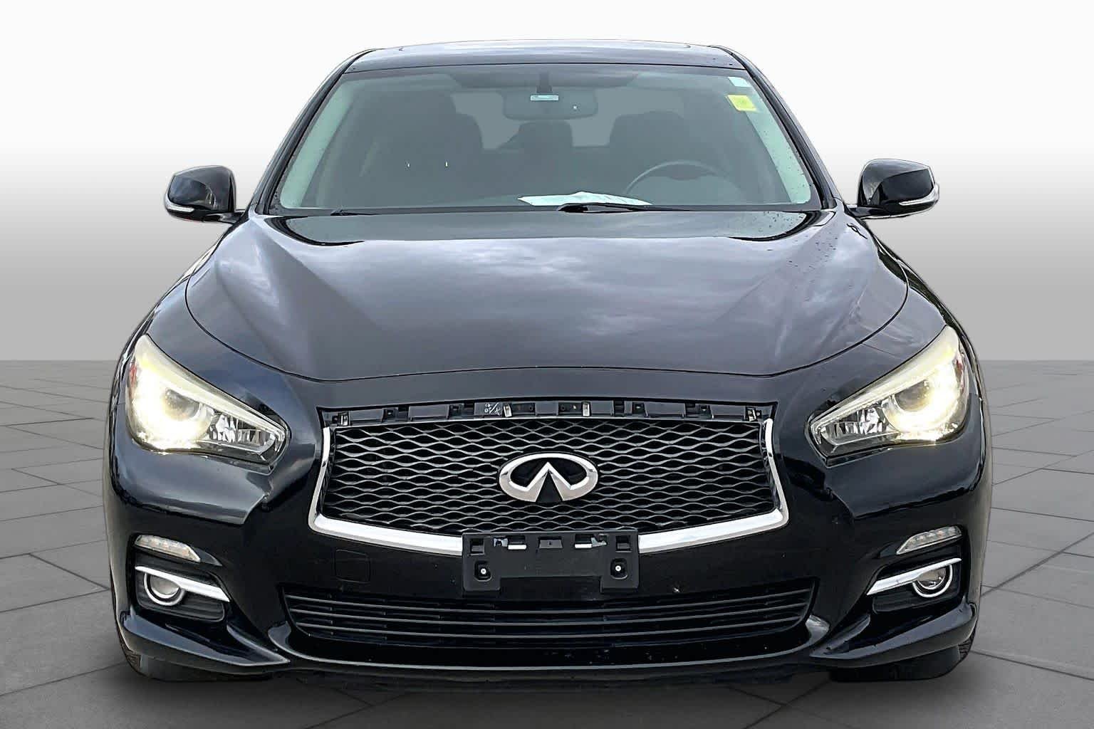 Used 2015 Black Obsidian INFINITI Premium image 3