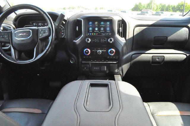 Used 2021 ONYX BLACK GMC AT4 image 18