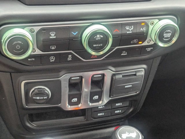 Certified Used 2023 Green Jeep Sport S image 20