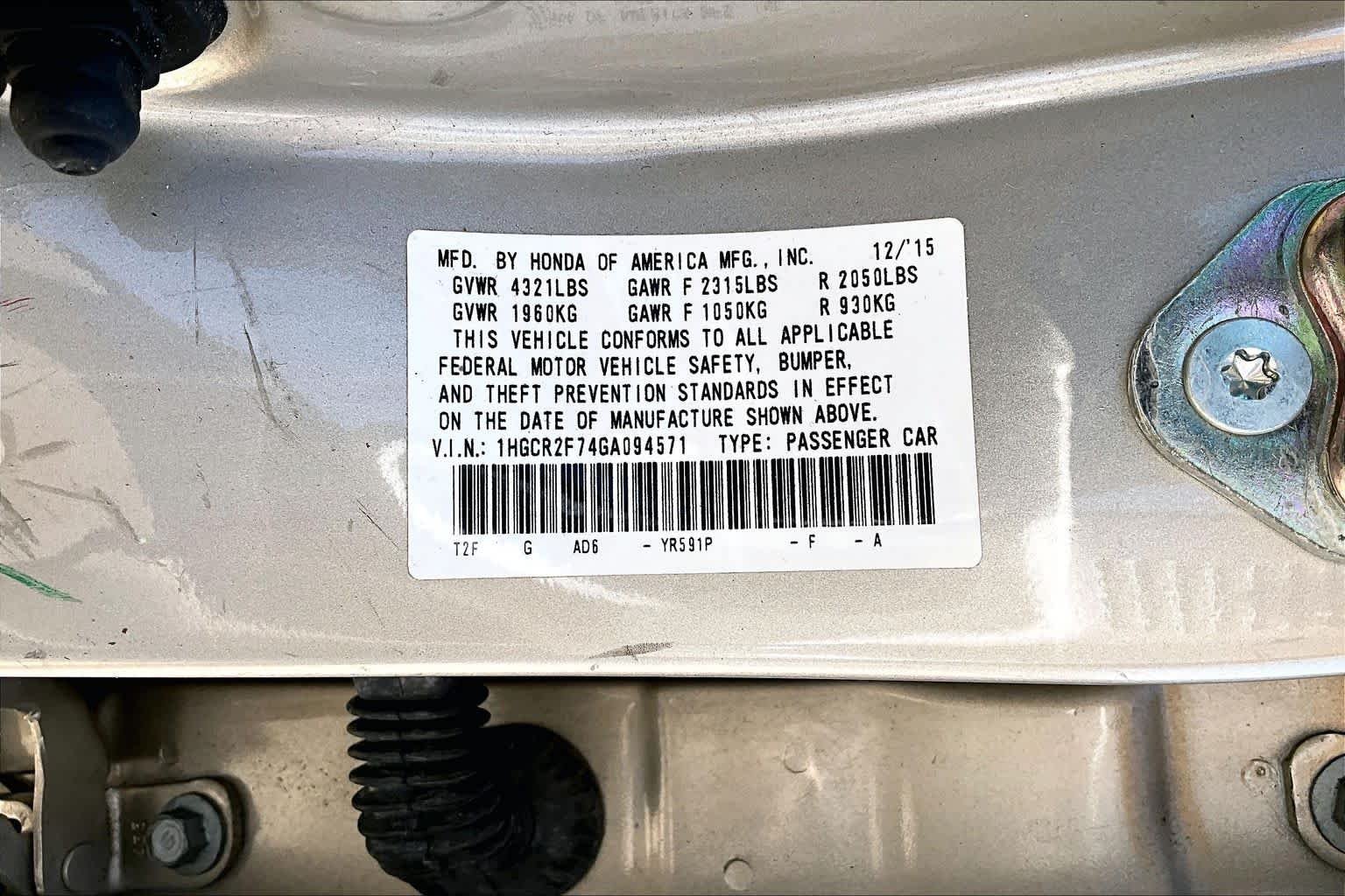 Used 2016 Champagne Frost Pearl Honda EX image 37