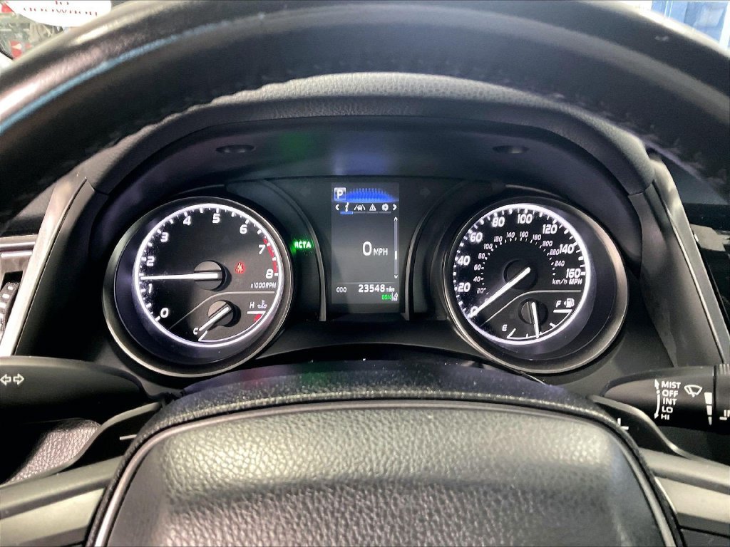 Used 2021 White Toyota SE image 24