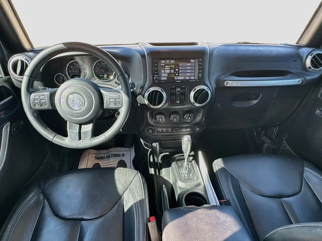 Used 2017 Gray Jeep Unlimited Rubicon image 23