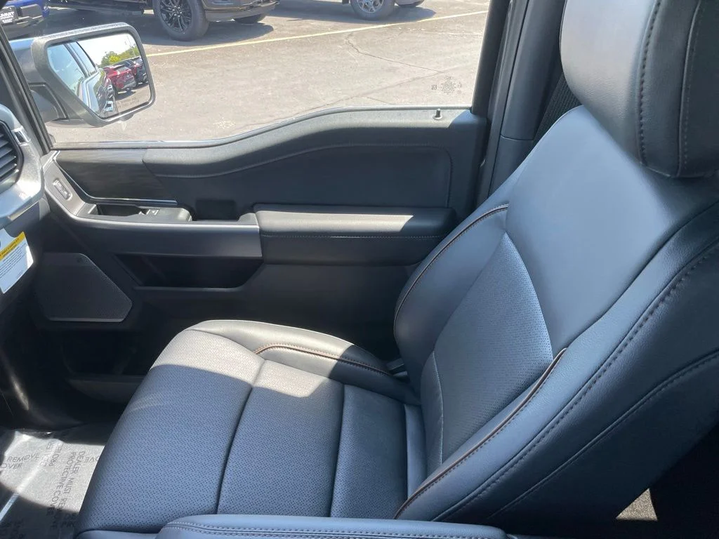 New 2026 Carbonized Gray Metallic Ford Lariat® image 24